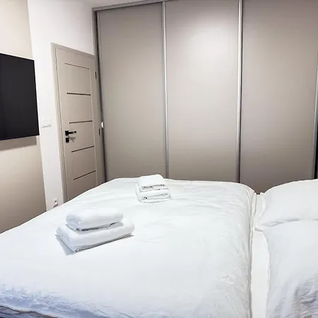 Apartament Lacko With Free Parking
